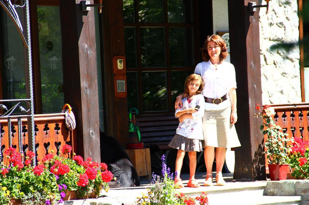 Hotel Castor Champoluc Exterior foto